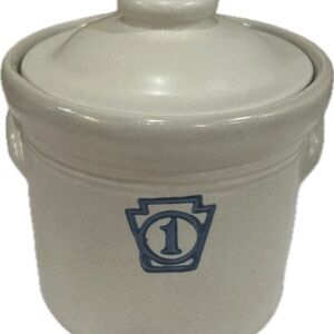 Pfaltzgraff vintage Yorktown keystone blue canister number 1 canister crock